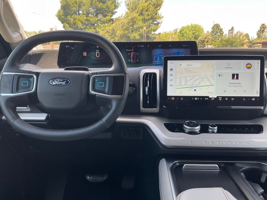 Used 2025 Ford Expedition Max Active AWD/4WD image 41