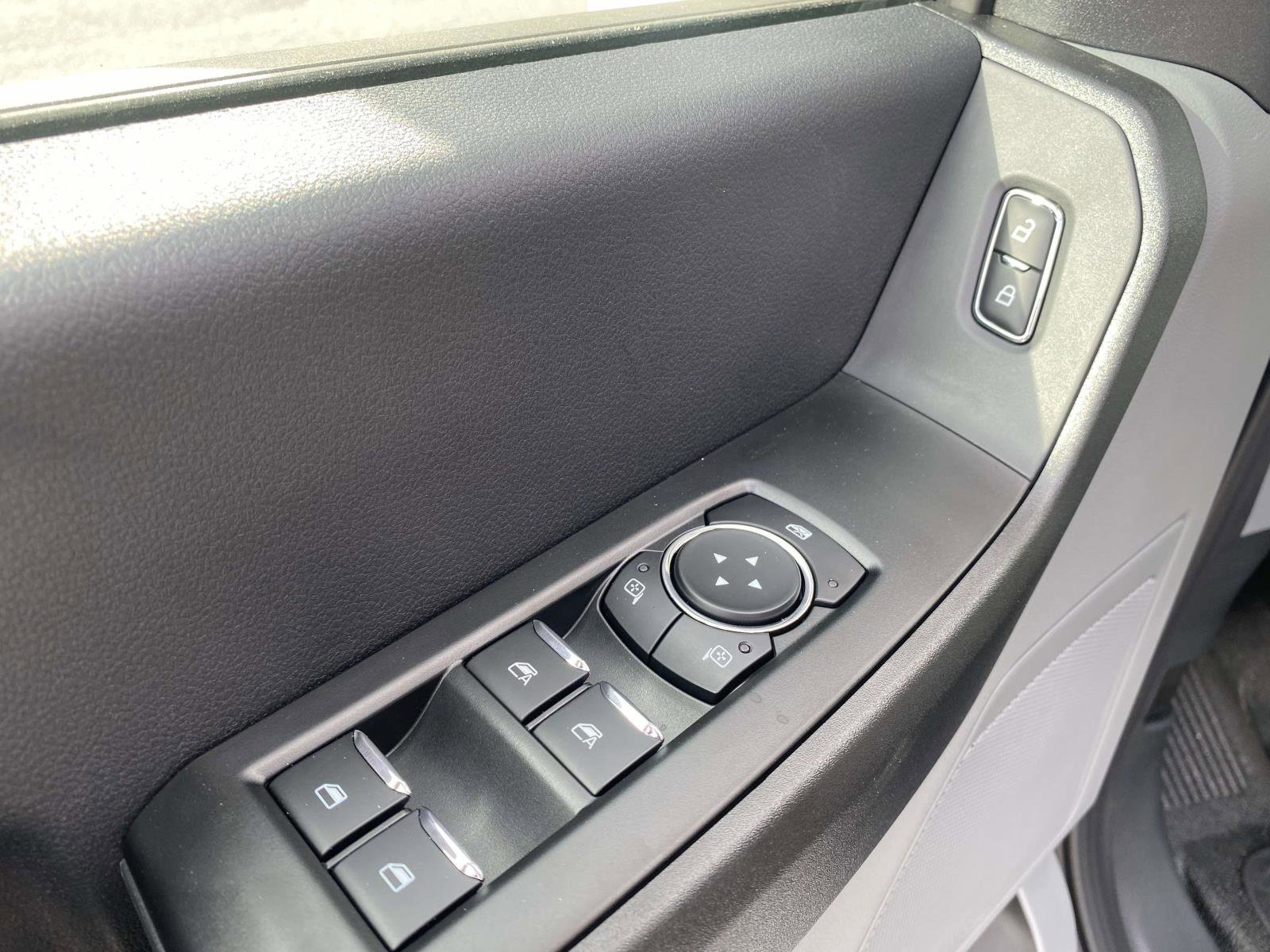 New 2026 Ford F350 XL w/ XL Chrome Package image 17