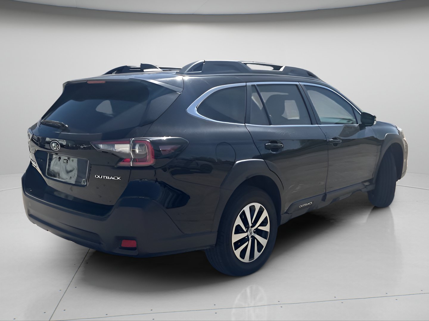 Used 2024 Subaru Outback Premium AWD/4WD image 5