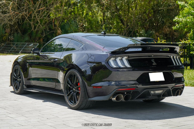Used 2022 Ford Mustang Shelby GT500 w/ Technology Package image 6