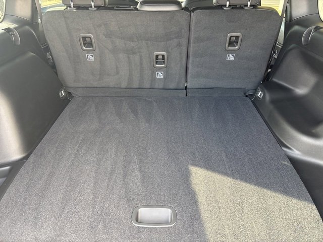 New 2025 Jeep Grand Cherokee Altitude image 18