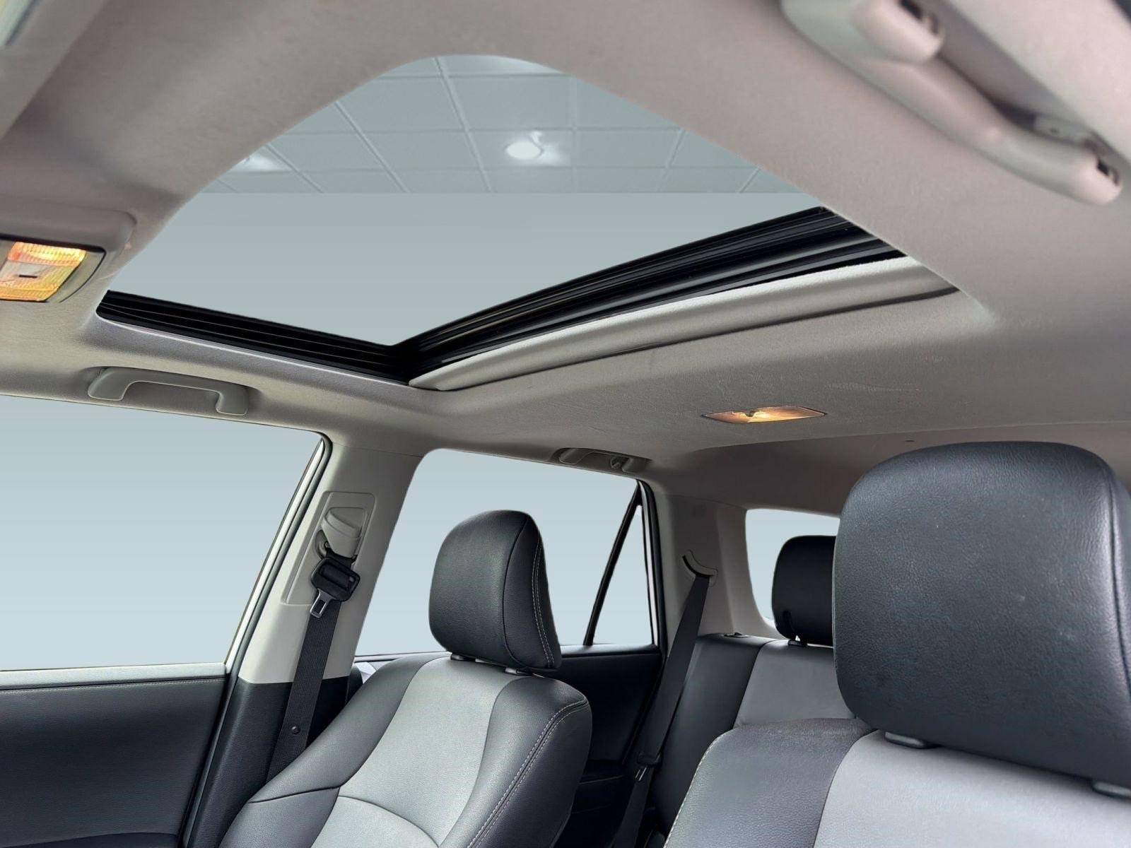 Used 2023 Toyota 4Runner SR5 Premium w/ Moonroof Package image 15