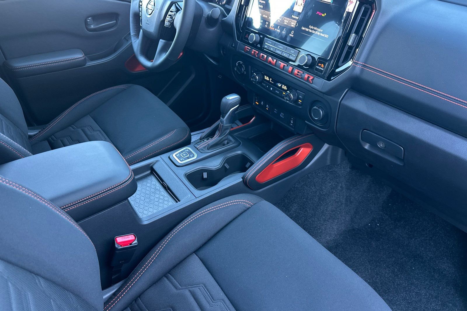 New 2026 Nissan Frontier PRO-4X w/ Tow Package image 18