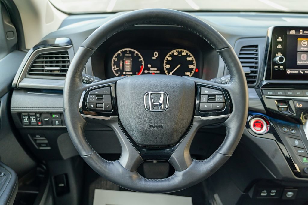 Used 2025 Honda Odyssey Elite image 42