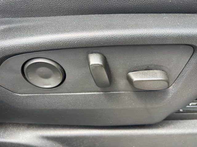 Used 2023 Chevrolet Tahoe High Country w/ Advanced Technology Package AWD/4WD image 34