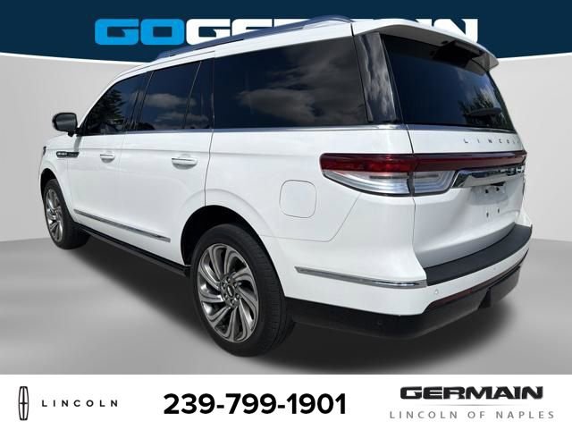 Used 2023 Lincoln Navigator Reserve AWD/4WD image 5