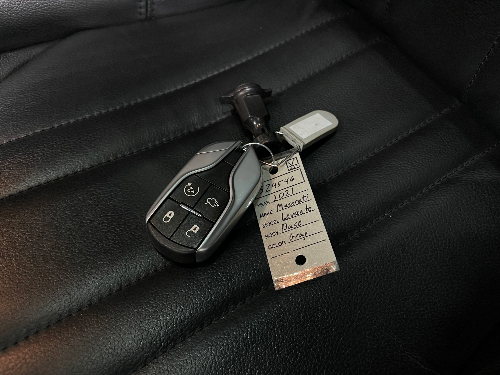 Used 2021 Maserati Levante image 34