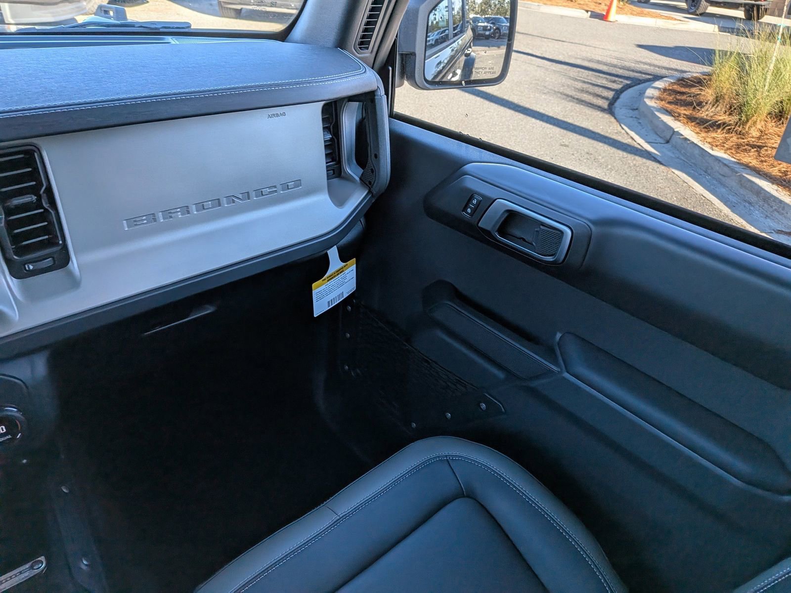 New 2025 Ford Bronco Outer Banks image 18