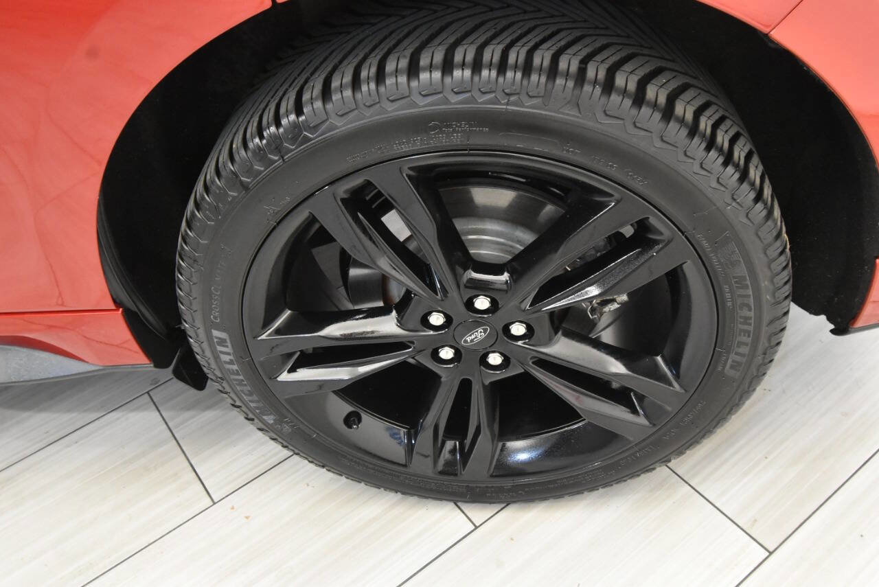 Used 2021 Ford Edge ST w/ Equipment Group 401A image 10