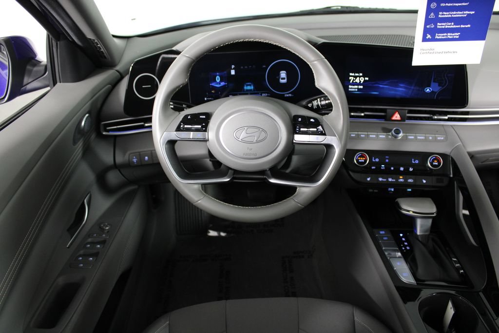 Certified 2024 Hyundai Elantra SEL w/ Convenience Package FWD image 8
