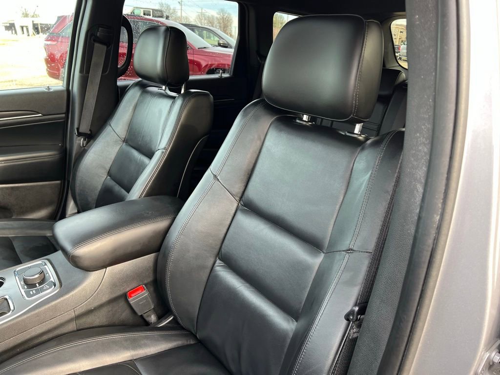 Used 2021 Jeep Grand Cherokee Limited image 29