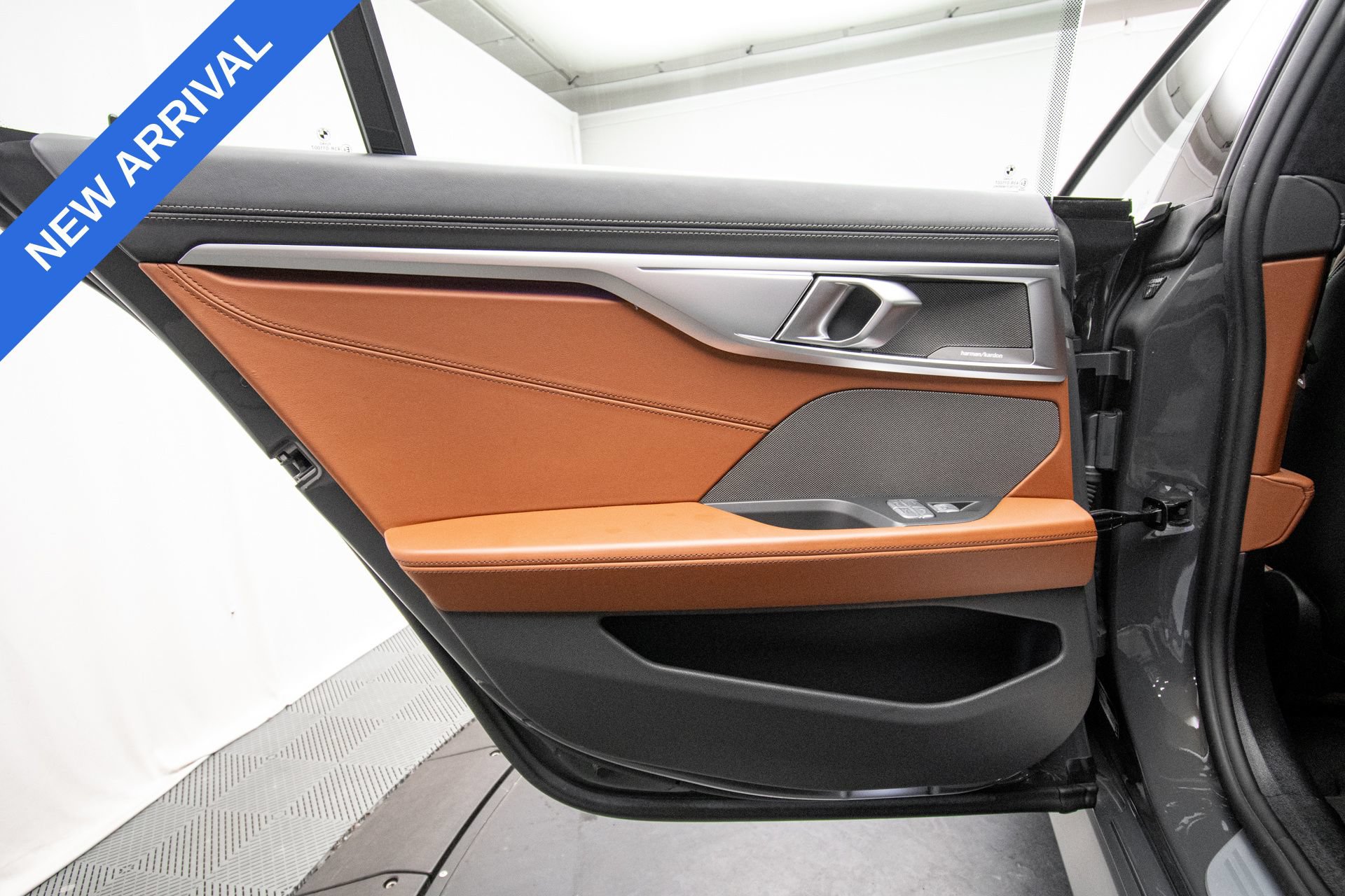 Used 2024 BMW ALPINA B8 xDrive Gran Coupe AWD/4WD image 36