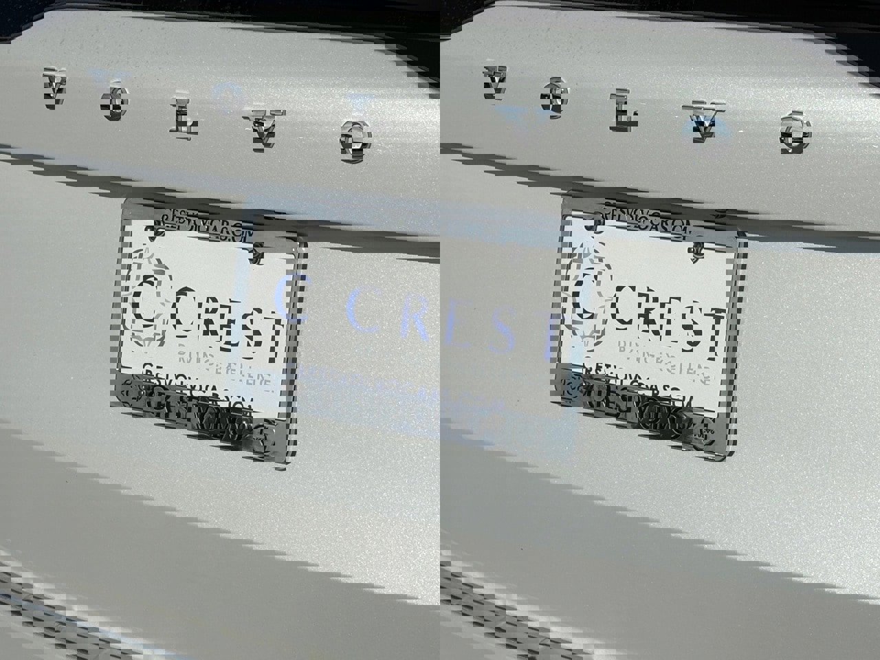 New 2026 Volvo XC90 B6 Plus w/ Protection Package Premier image 7