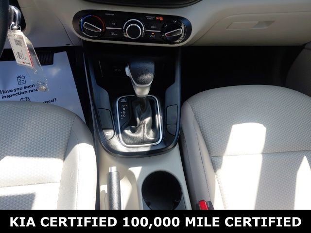 Certified 2025 Kia Soul LX w/ LX Technology Package FWD image 13