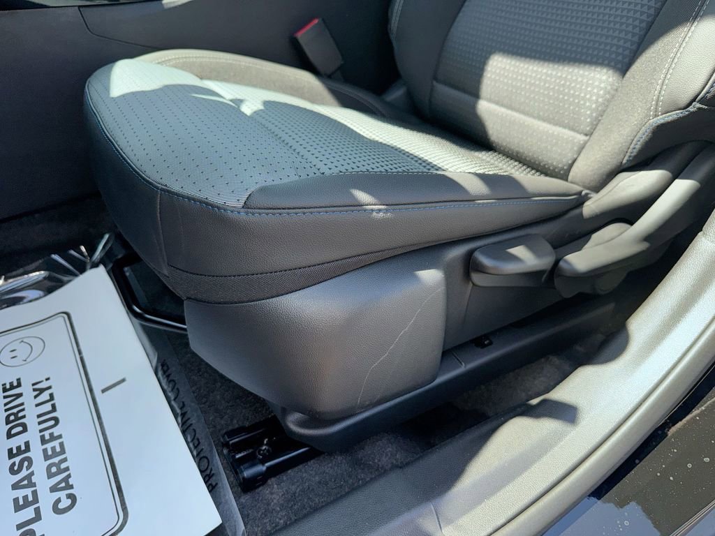 New 2026 Chevrolet Trax LT w/ Driver Confidence Package FWD image 14