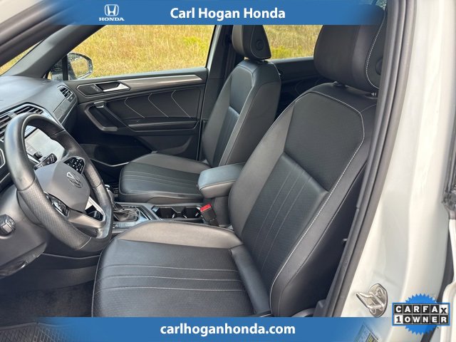 Used 2024 Volkswagen Tiguan SE R-Line image 17