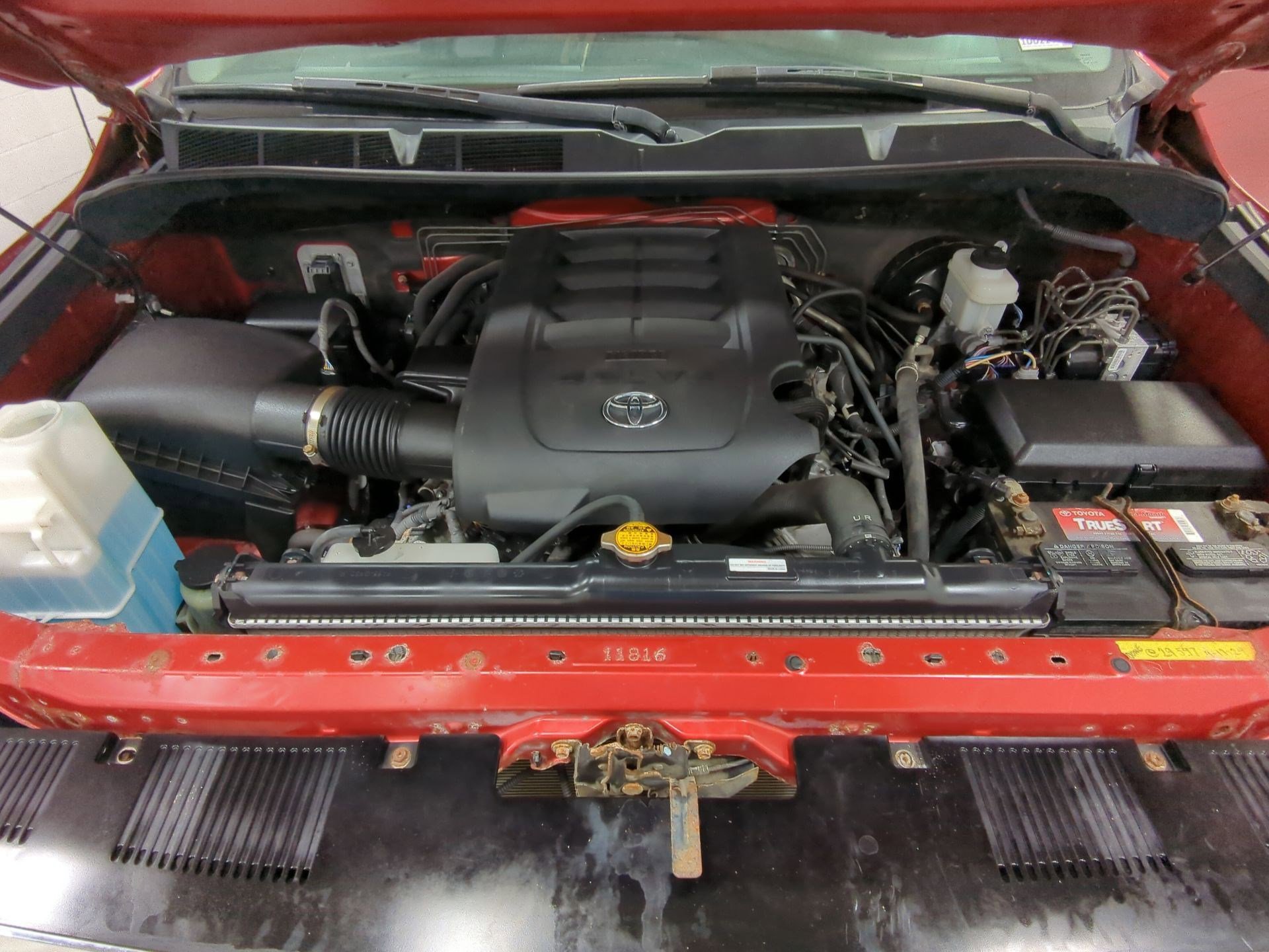 Used 2017 Toyota Tundra SR5 w/ TRD Off Road Package image 23