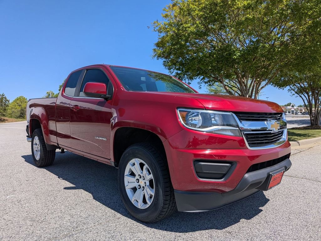 Used 2018 Chevrolet Colorado LT image 2