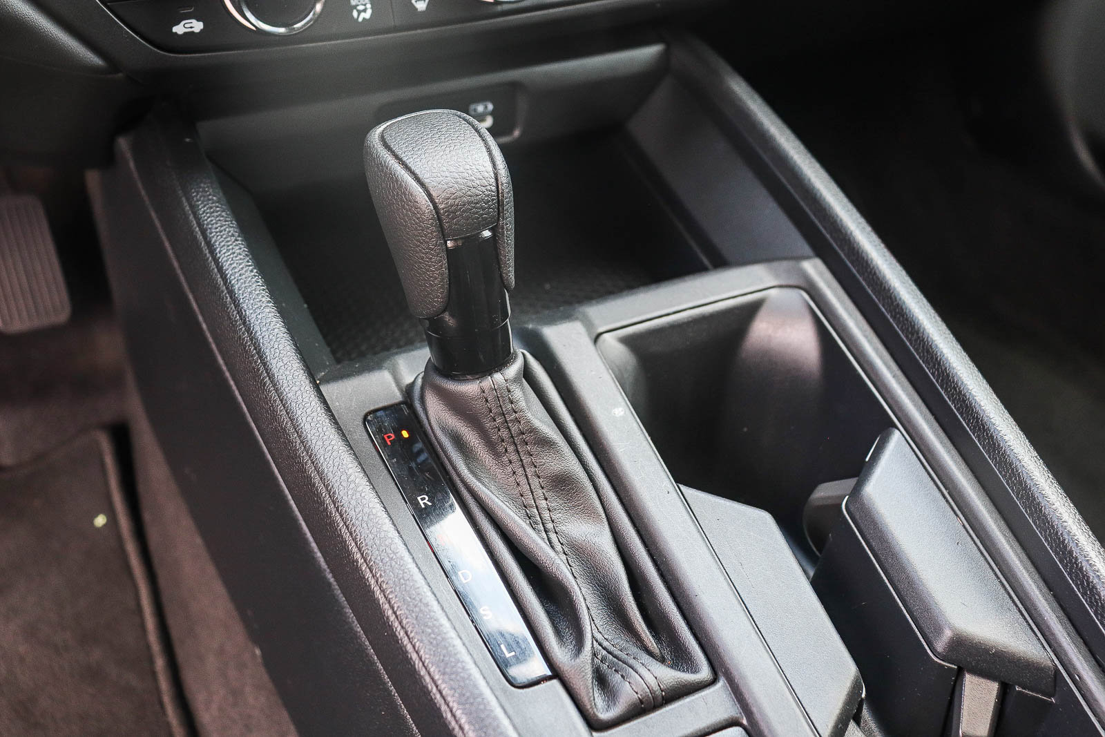 Certified 2024 Honda Accord EX image 27