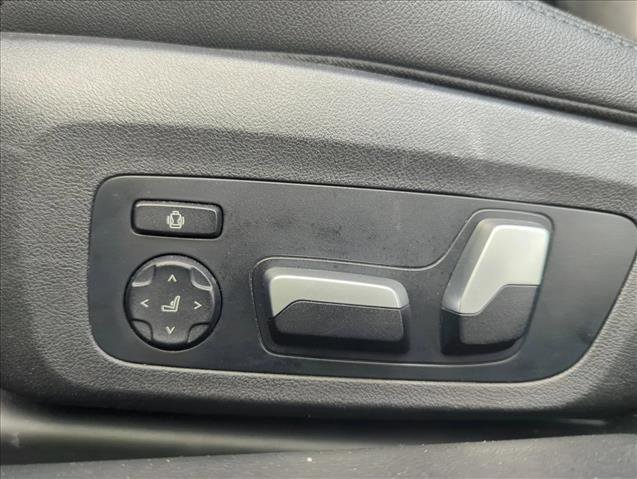 Used 2021 BMW 330i xDrive Sedan image 13