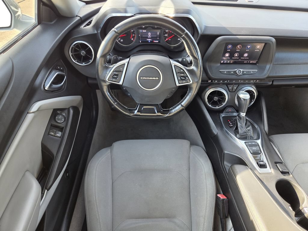 Used 2020 Chevrolet Camaro LT RWD image 13