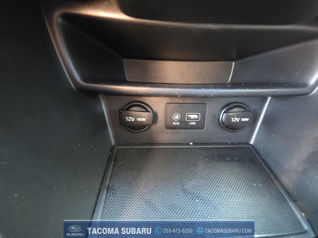 Used 2018 Hyundai Kona SEL FWD image 24