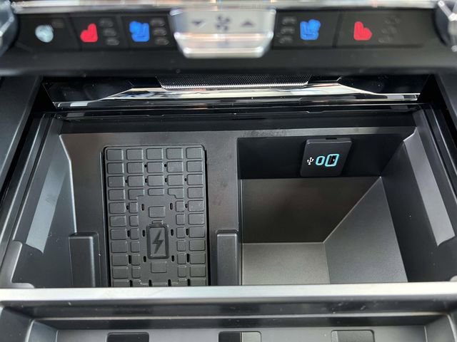 New 2026 Ford F250 Lariat w/ Chrome Package image 18