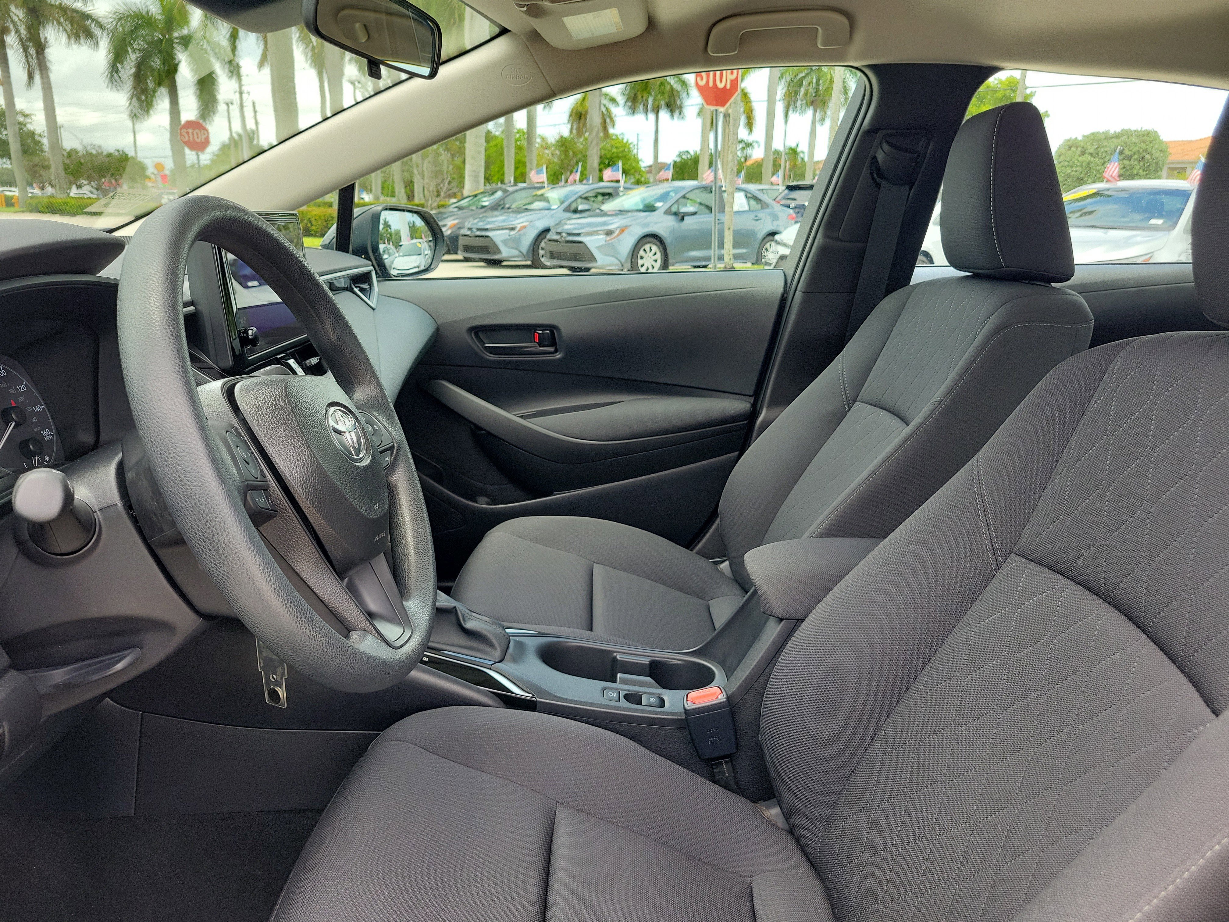 Certified 2025 Toyota Corolla LE FWD image 22