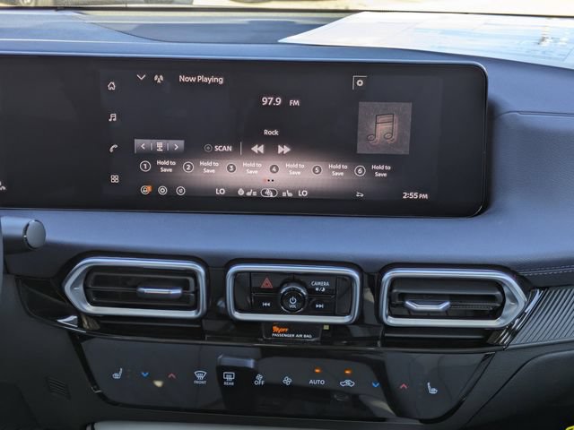 New 2026 Nissan Sentra SL w/ Floor Mat Package FWD image 18