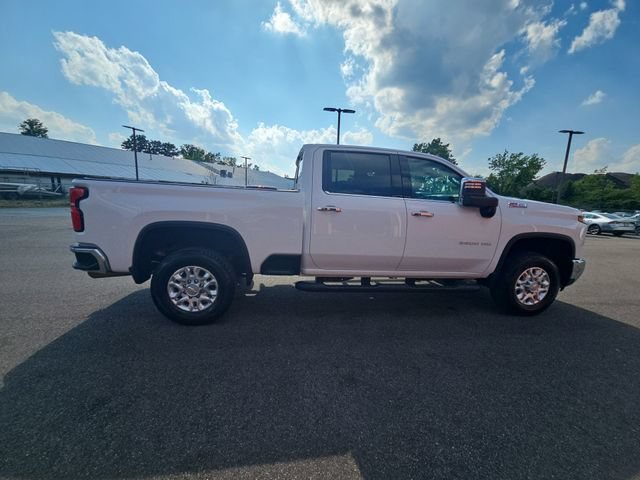 Used 2024 Chevrolet Silverado 2500 LTZ w/ LTZ Plus Package AWD/4WD image 11