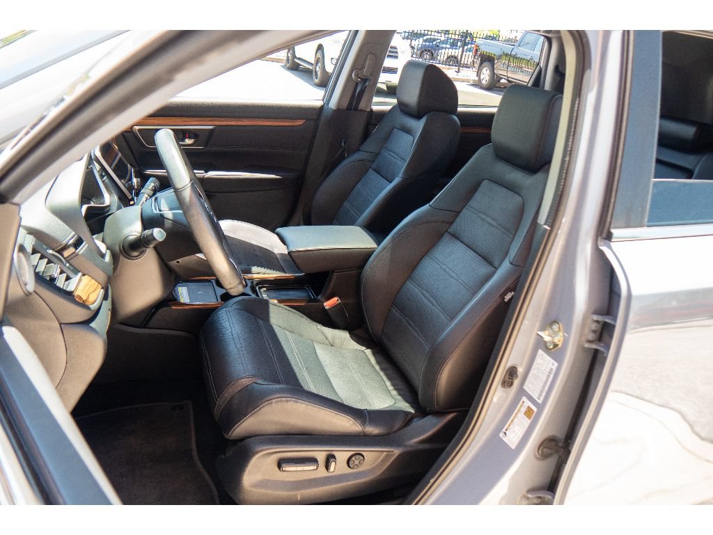 Used 2020 Honda CR-V Touring image 12