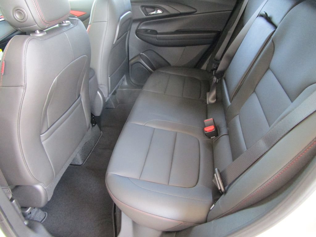 New 2026 Chevrolet TrailBlazer RS w/ Convenience Package FWD image 32