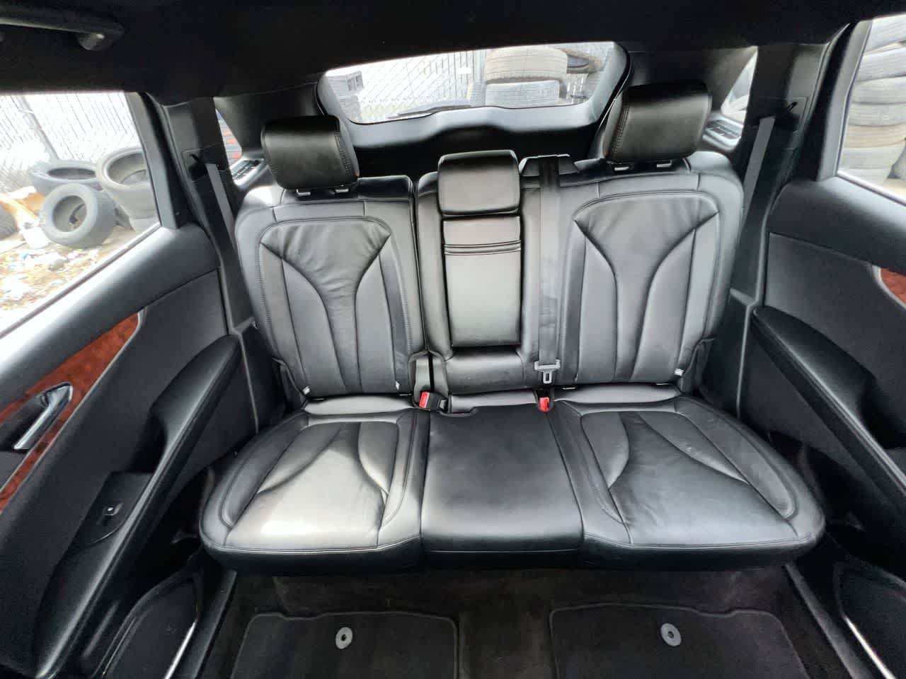 Used 2019 Lincoln Nautilus Select AWD/4WD image 23