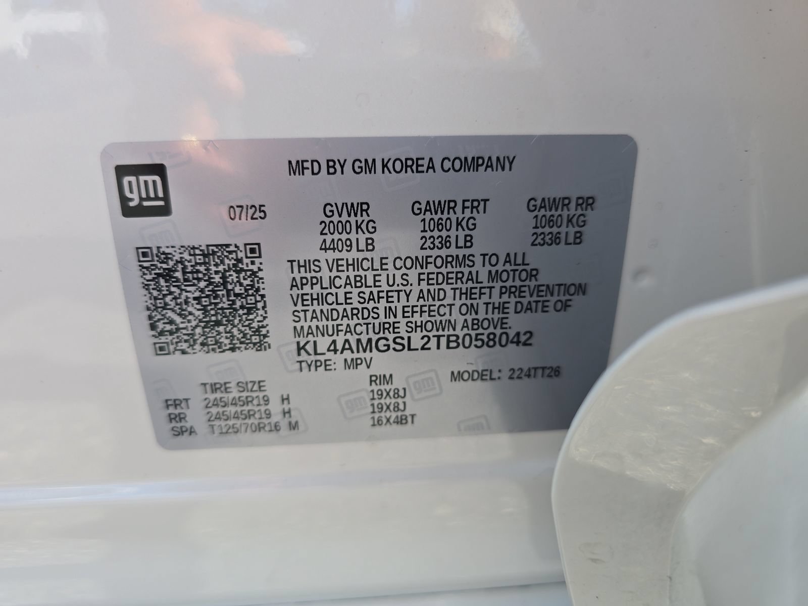 Used 2026 Buick Encore GX Avenir w/ Avenir Technology Package AWD/4WD image 33