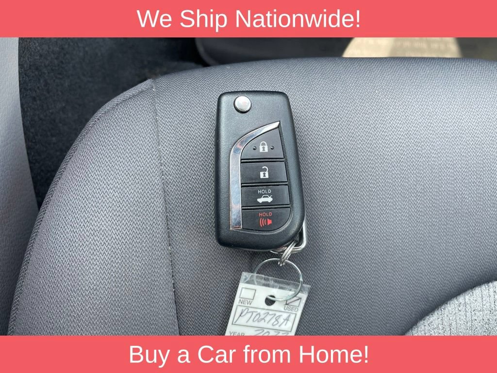 Used 2022 Toyota Camry LE AWD/4WD image 31