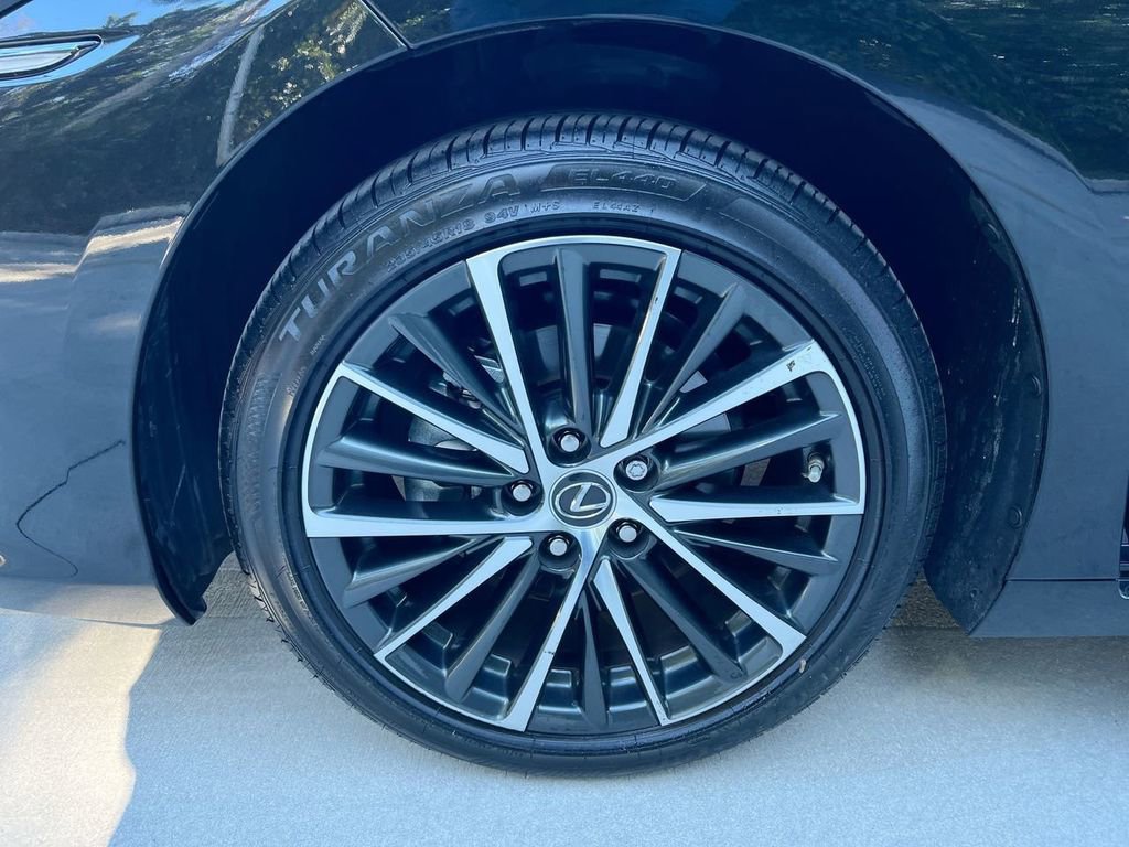 Certified 2024 Lexus ES 350 w/ Premium Package image 9
