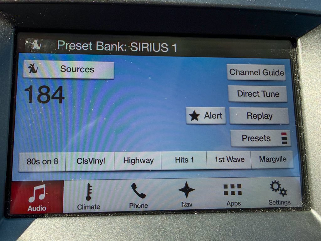 Used 2017 Ford Edge SEL w/ Equipment Group 201A AWD/4WD image 12