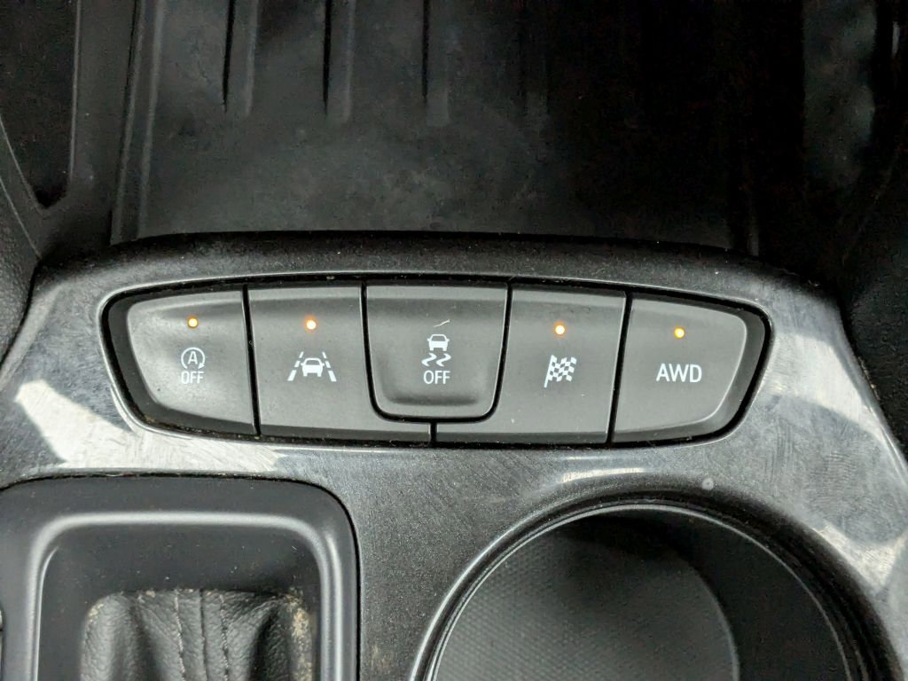 Certified 2021 Chevrolet TrailBlazer LT w/ Convenience Package image 23