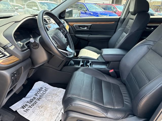 Used 2018 Honda CR-V Touring image 3