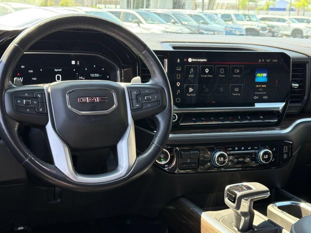 Used 2022 GMC Sierra 1500 Elevation w/ Elevation Premium Package AWD/4WD image 33