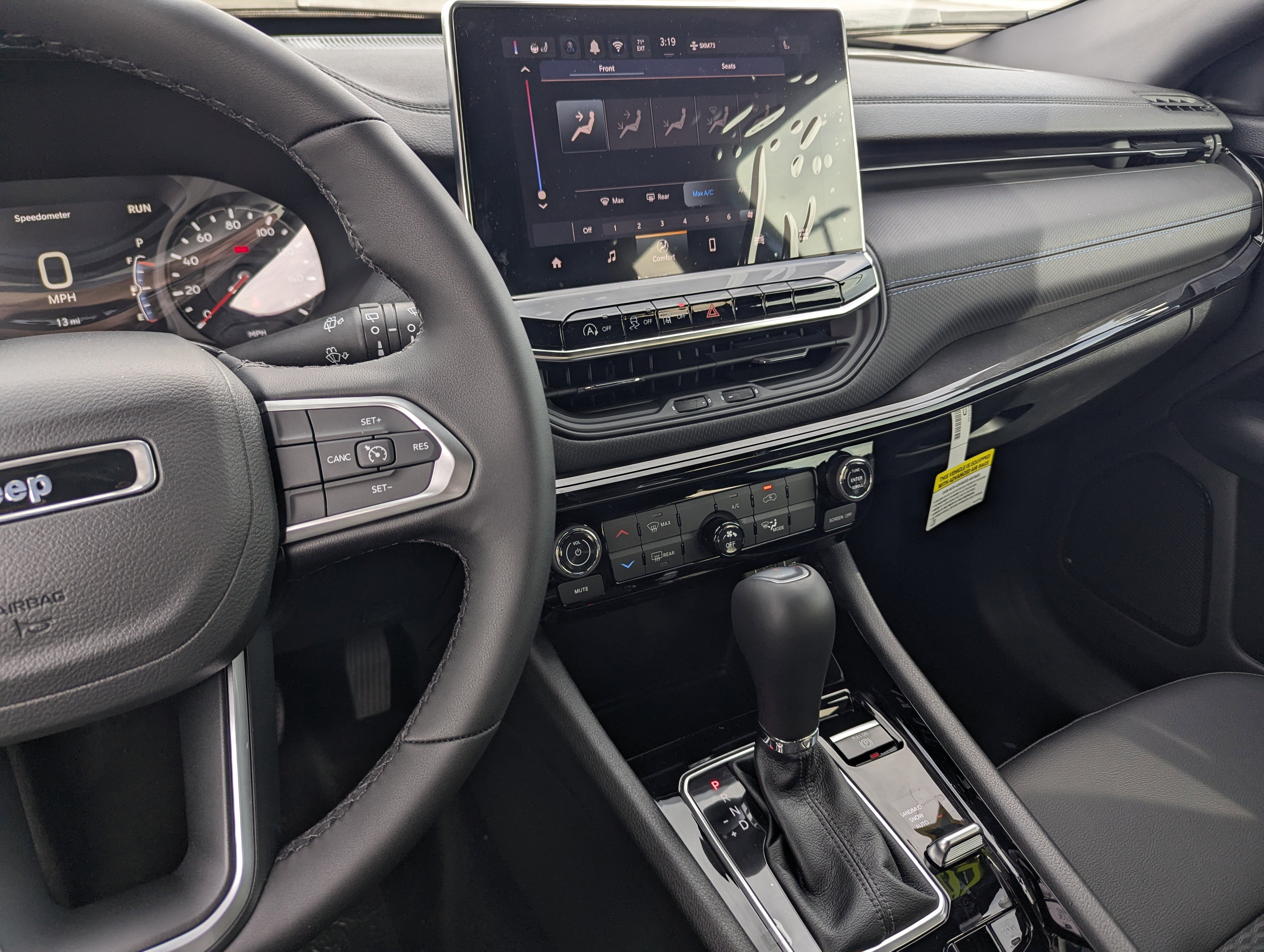 New 2026 Jeep Compass Latitude image 10