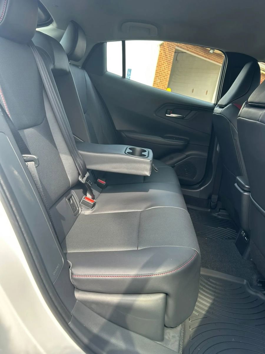 Used 2026 Toyota Prius Plug-In Hybrid FWD image 67