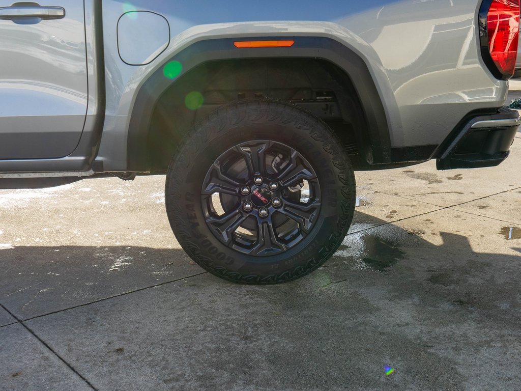 New 2025 GMC Canyon Elevation w/ Convenience Package image 29