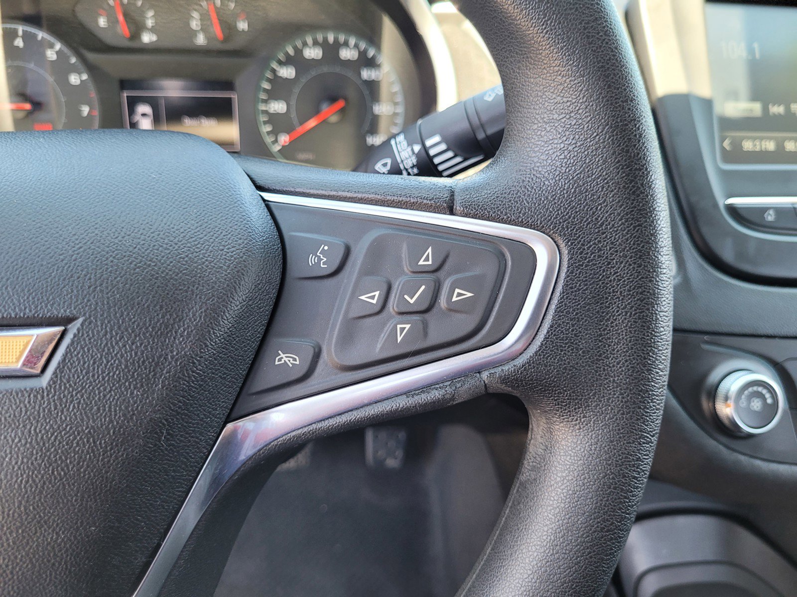 Used 2018 Chevrolet Malibu LS FWD image 22