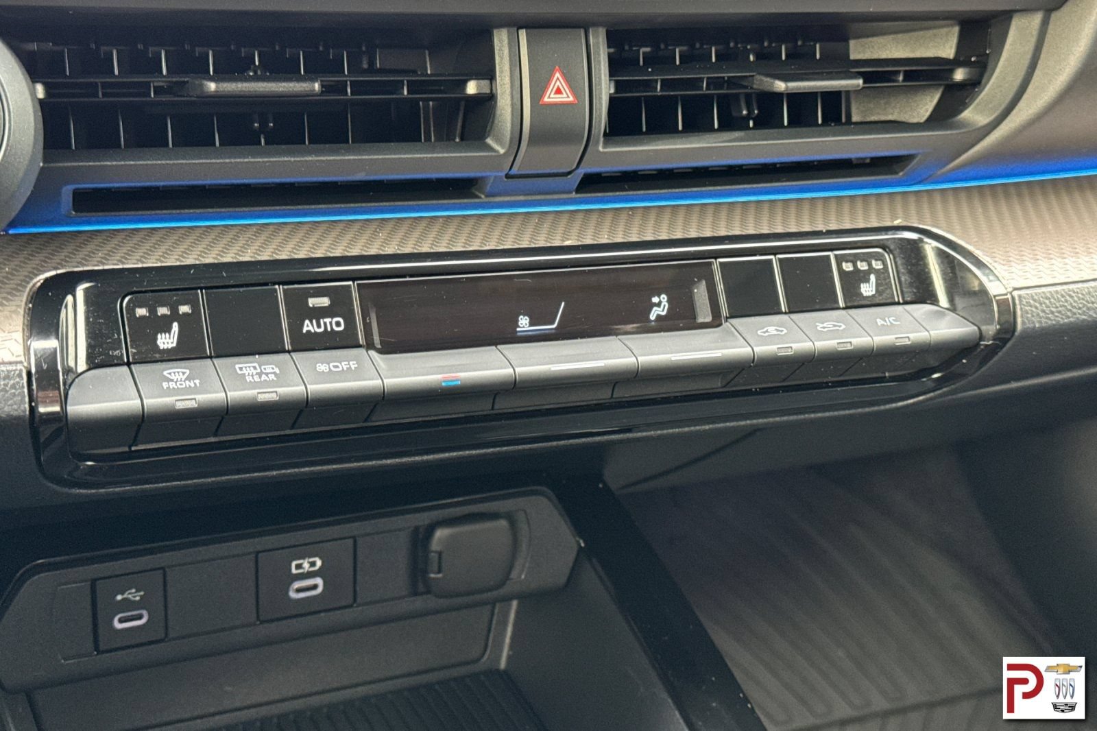 Used 2024 Toyota Prius XLE AWD/4WD image 23
