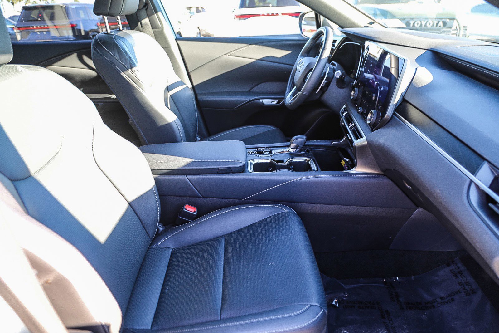 Used 2025 Lexus RX 350 image 16