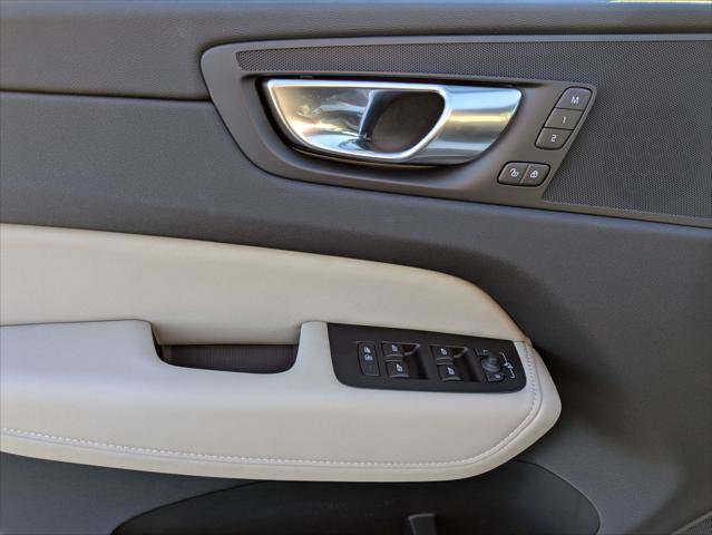 New 2026 Volvo XC60 B5 Plus w/ Protection Package Premier image 7