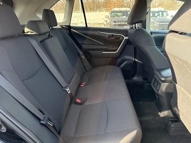 Used 2024 Toyota RAV4 LE image 11