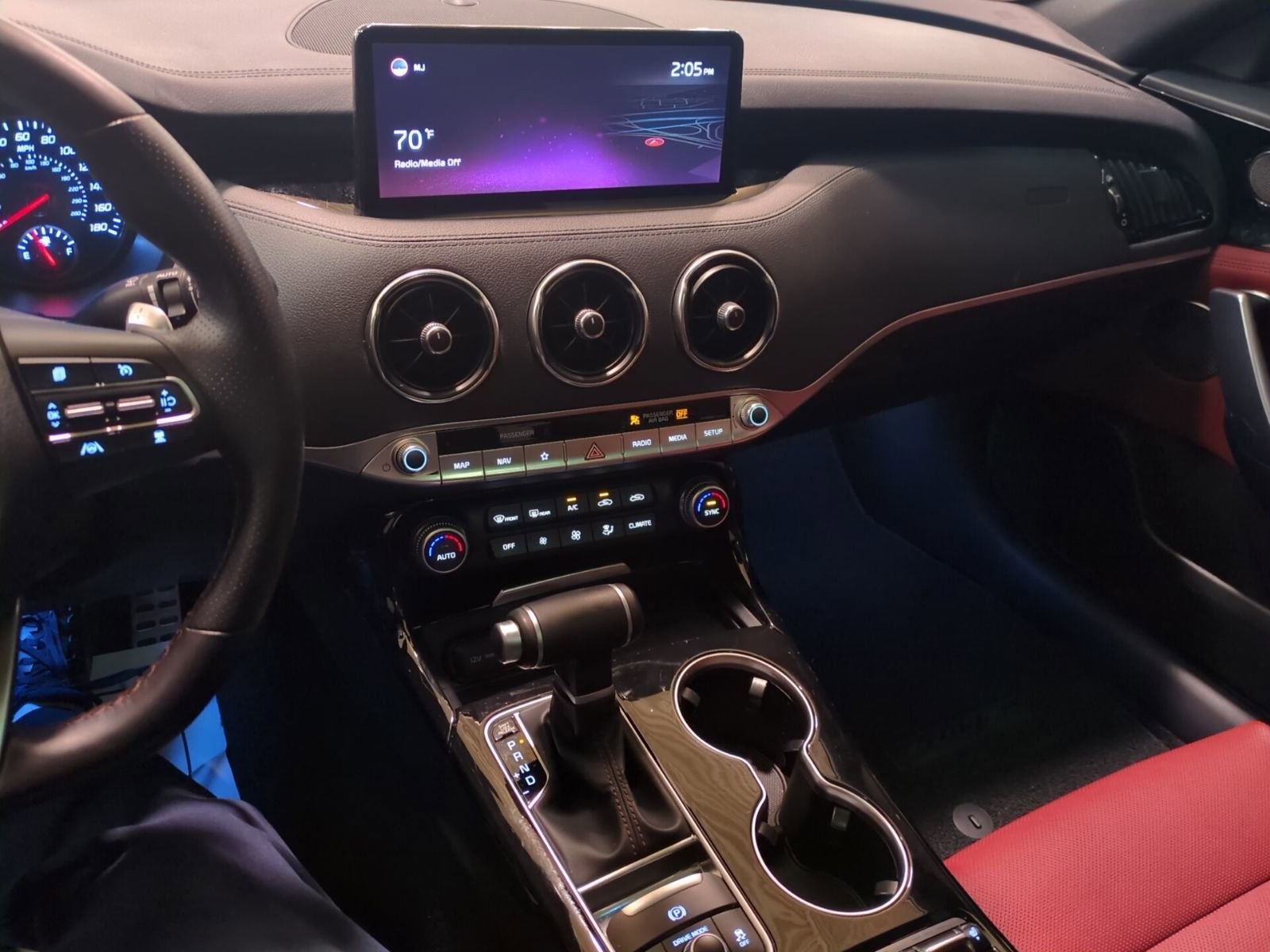 Certified 2022 Kia Stinger GT-Line w/ Sun & Sound Package image 20