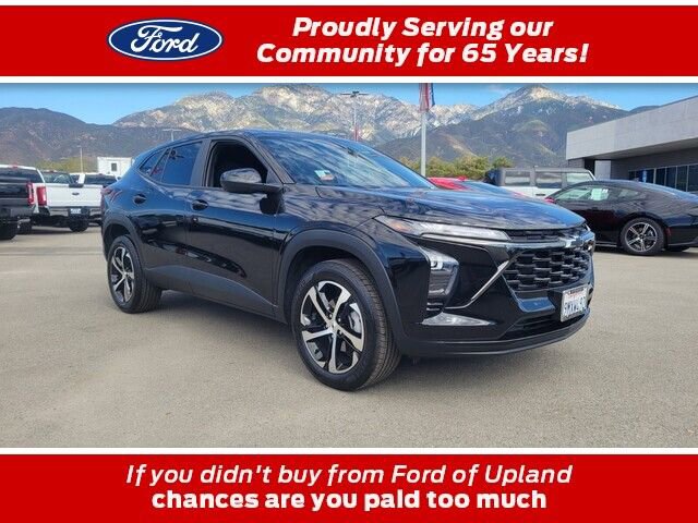 Used 2024 Chevrolet Trax RS